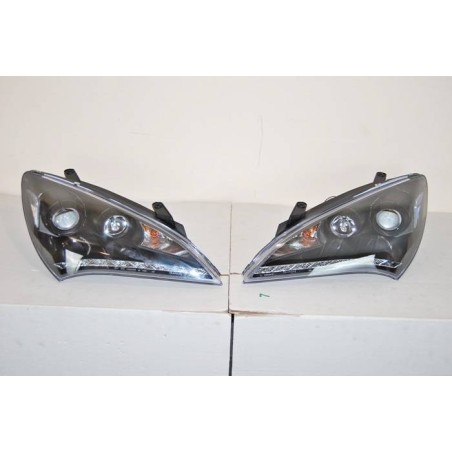 Faros delanteros Hyundai Genesis 2p, Black, Luz de dia