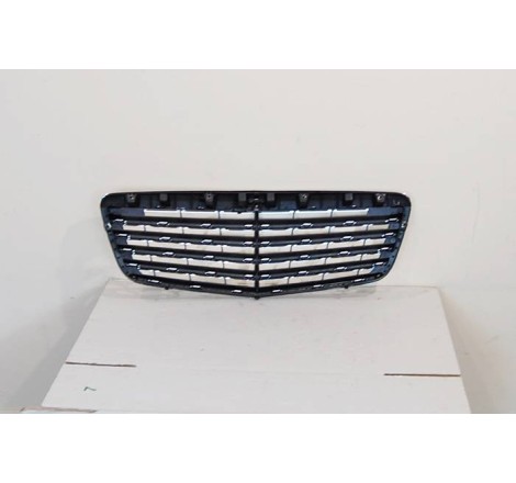 Parrilla Mercedes W211 02-09 Look AMG