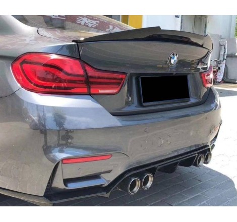 BODYKIT BMW F80 Glossy Black Look CS