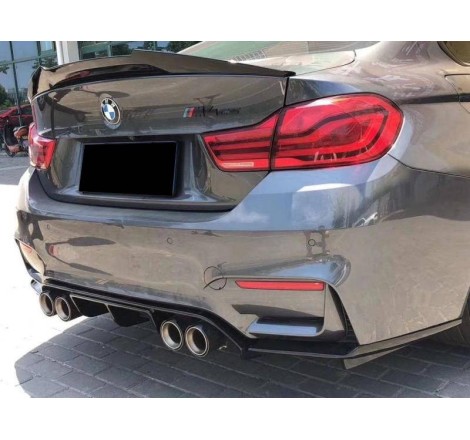 Kit Estetici BMW F80 Nero lucido Look CS