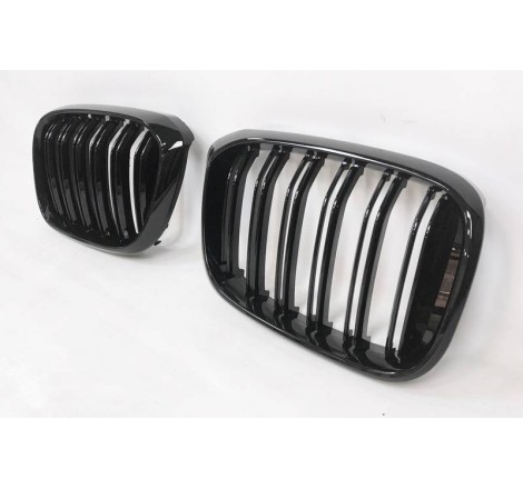 Parrilla BMW G01 X1