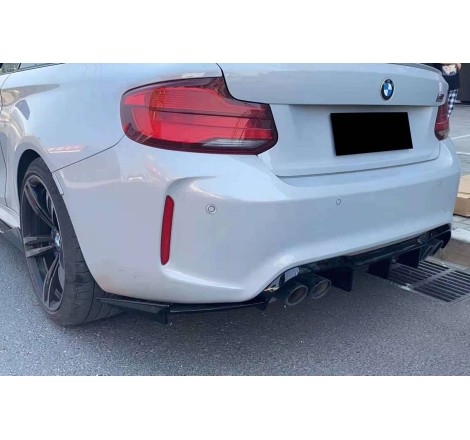 Kit De Carrosserie BMW F87 Noir brillant
