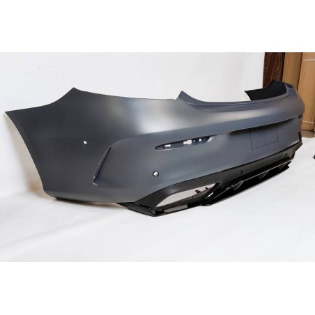 HECKSTOßSTANGE HECKSCHÜRZE Mercedes W205 Coupe 14-18 Look AMG