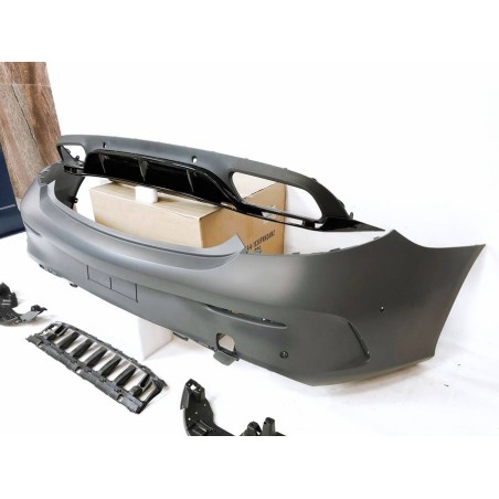 HECKSTOßSTANGE HECKSCHÜRZE Mercedes W205 Coupe 2014-2020 Look C63