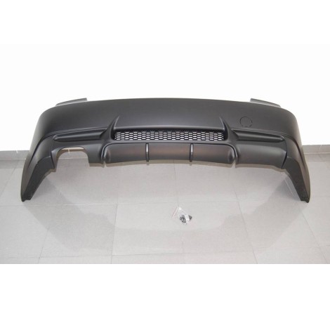 paragolpes trasero BMW E90 M3 una salida plastico