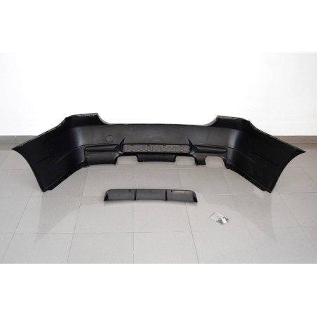 paragolpes trasero BMW E90 M3 una salida plastico