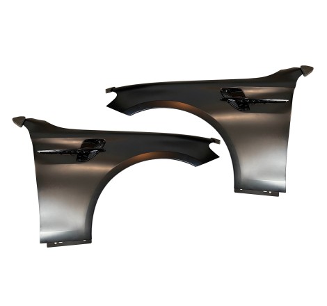 Parafanghi Anteriore Mercedes W213 Look GT Metal