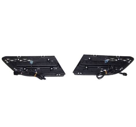 SET OF DAY LIGHTS FOR BUMPER BMW E90 AND GRILLS