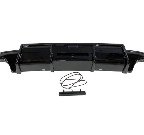 Kit Estetici Volkswagen Golf 7 Nero lucido