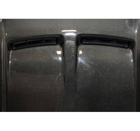 Capó Carbono Range Rover Defender 2019+ Look SVR