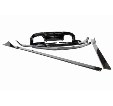 Kit De Carrosserie BMW F87 Noir brillant