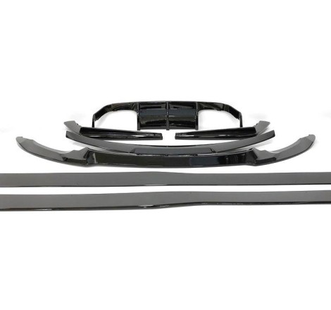 BODYKIT BMW F82 M4 Glossy Black Look CS 