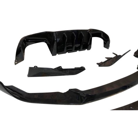 Kit De Carrosserie BMW F87 Look M2 CS Performance Noir brillant