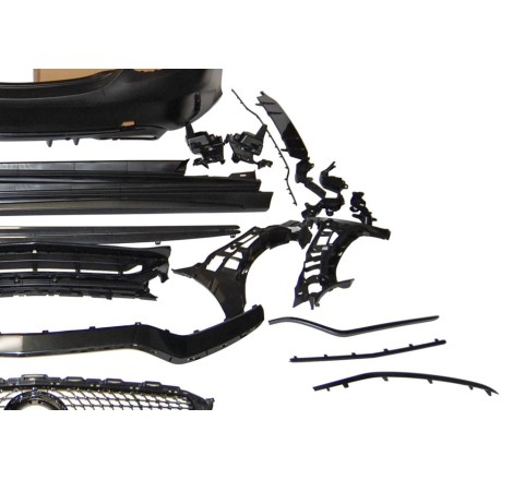 STOßSTANGENSET BODYKIT Mercedes W205 4d 2014-2021 Look C63 2019
