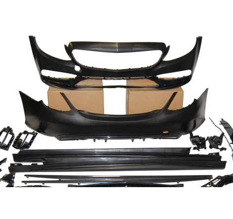 STOßSTANGENSET BODYKIT Mercedes W205 4d 2014-2021 Look C63 2019