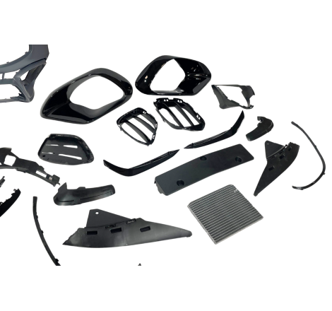 paragolpes delantero mercedes W176 A45 look AMG plastico