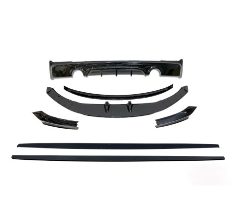 Kit Estetici BMW F22 / F23 Look M Performance Nero lucido