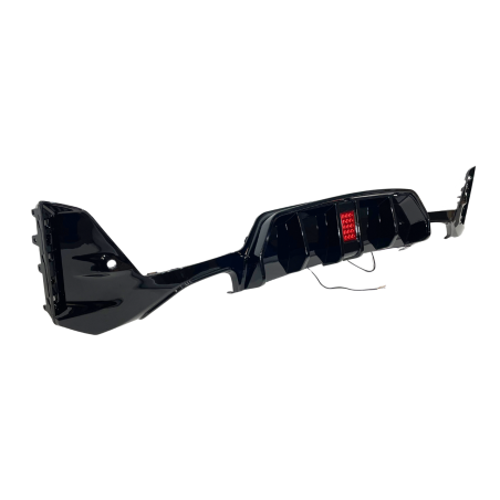Difusor Trasero BMW G20 / G21 LCI 2023+ Look Competition Brillante Negro Luz de freno led