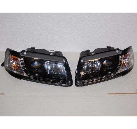 FAROS DELANTEROS LUZ DE DIA AUDI A3 96-02 BLACK
