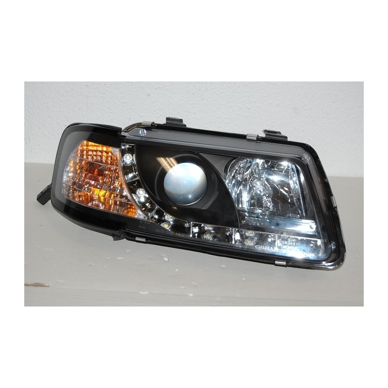 FAROS DELANTEROS LUZ DE DIA AUDI A3 96-02 BLACK